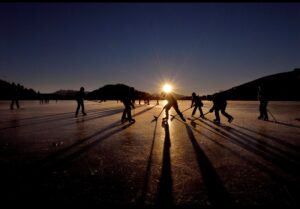 Gallery_Altopiano_di_Piné_lago_di_Serraiaia_ghiacciato_Ph_D._Lira